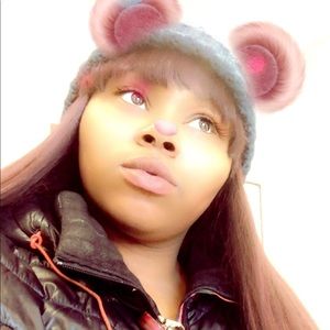 Meet your Posher, Lasheqia